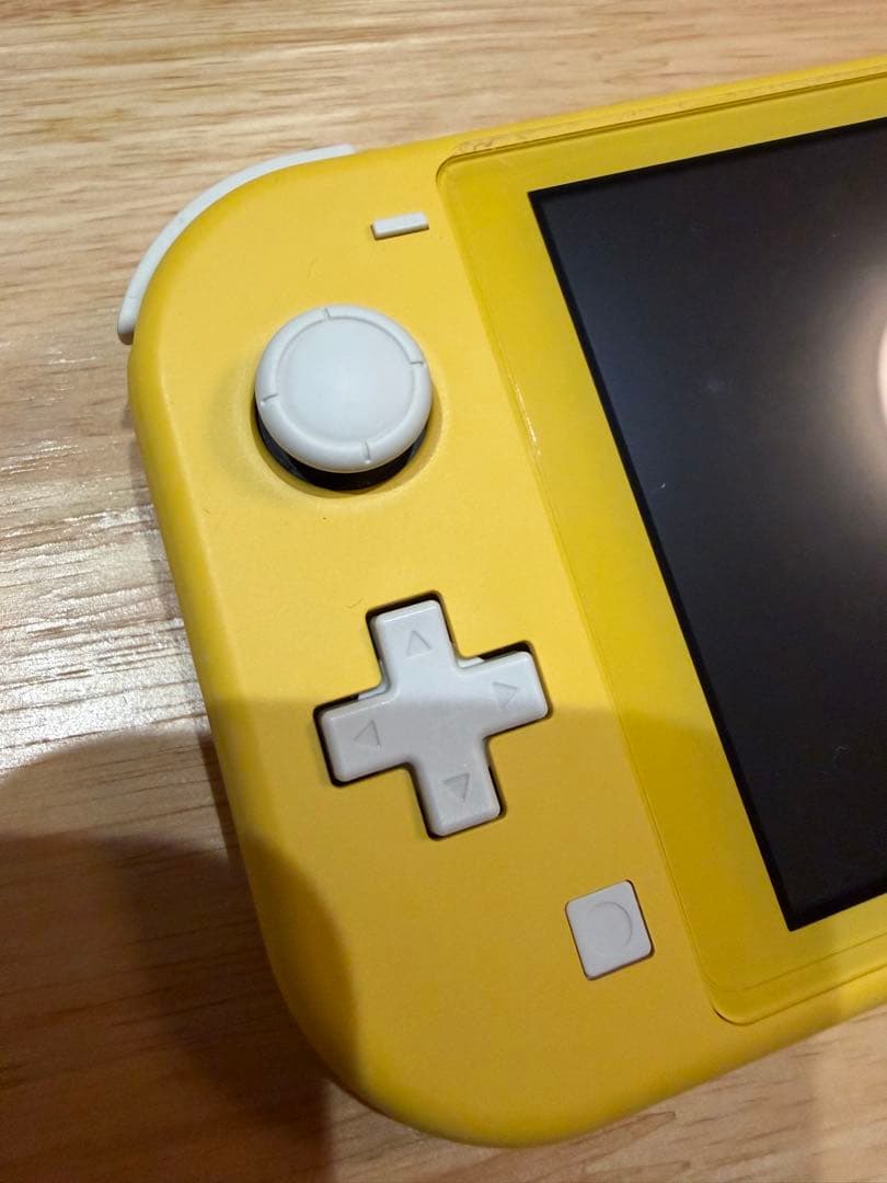 Nintendo Switch Lite イエロー + キャリーケース