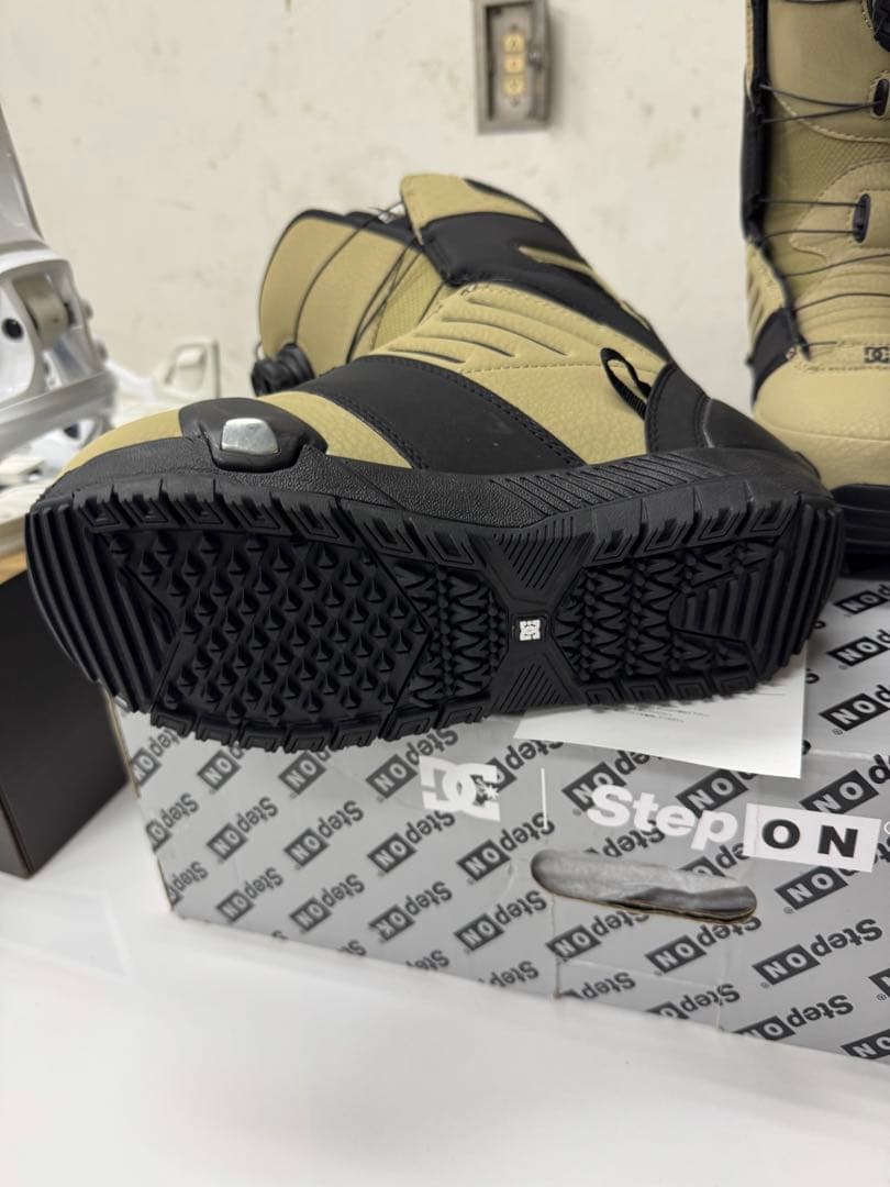 値下げDCブーツ　ジャッジステップオン26センチ　Burton