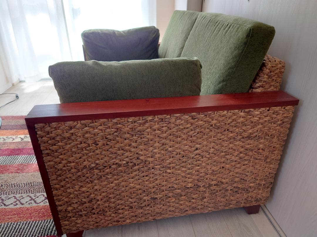 【送料込み】南国風オリーブグリーン ウィッカーソファ