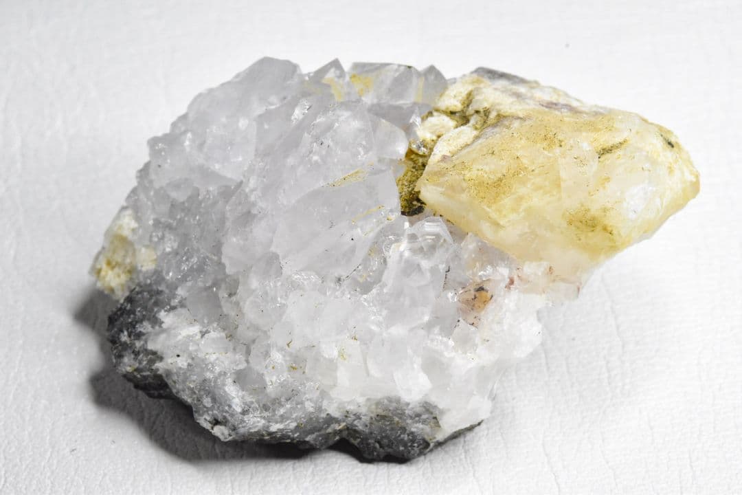 青森県西目屋村居森平産 ラベンダーアメジスト＆カルサイト2