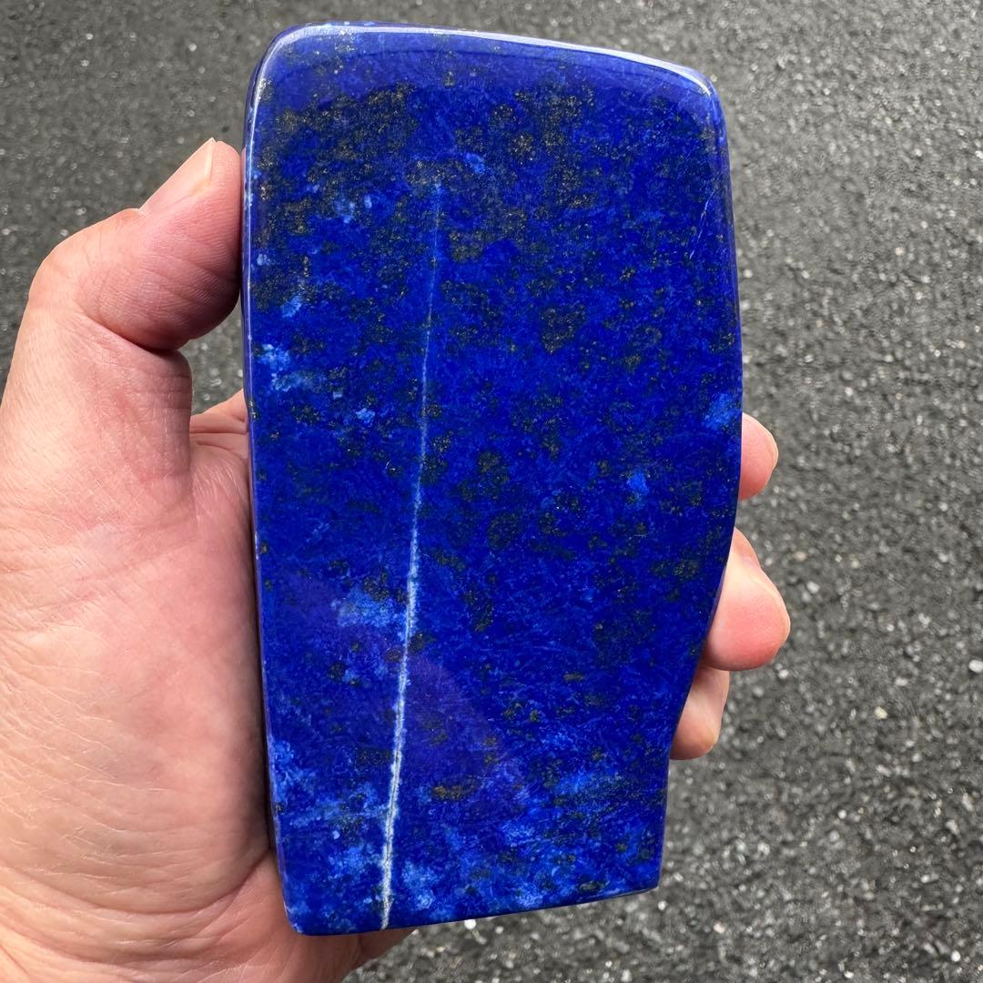 ☆ラピスラズリ☆極上石☆5A☆約607g☆アフガニスタン産☆天然無着色☆磨き石