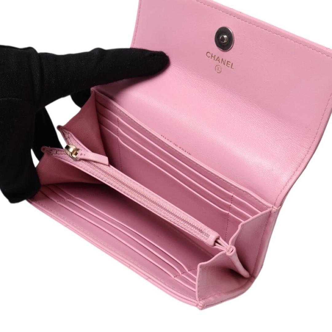 【極美品】CHANEL 19 フラップコンパクトウォレット　ラムスキン　二つ折り