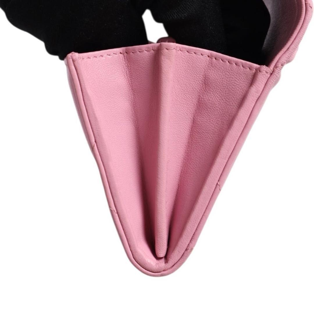 【極美品】CHANEL 19 フラップコンパクトウォレット　ラムスキン　二つ折り