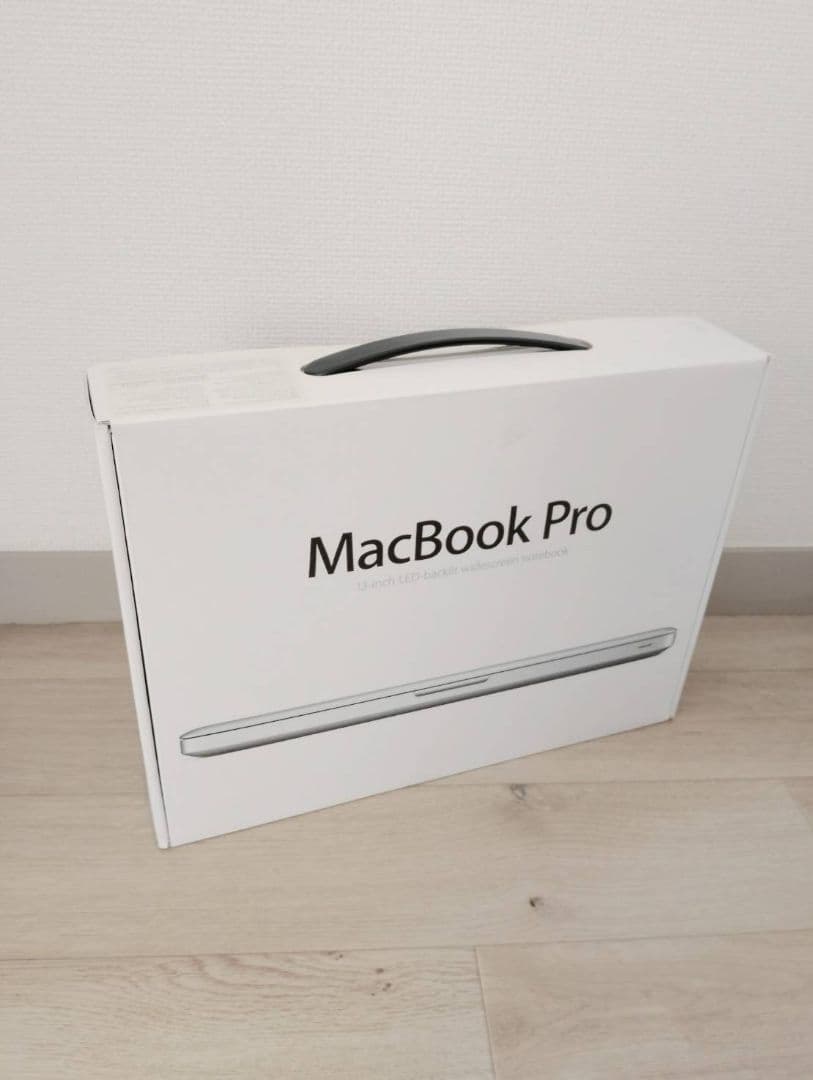 【バッテリー新品・ディスプレイ交換済み】Apple MacBook Pro13