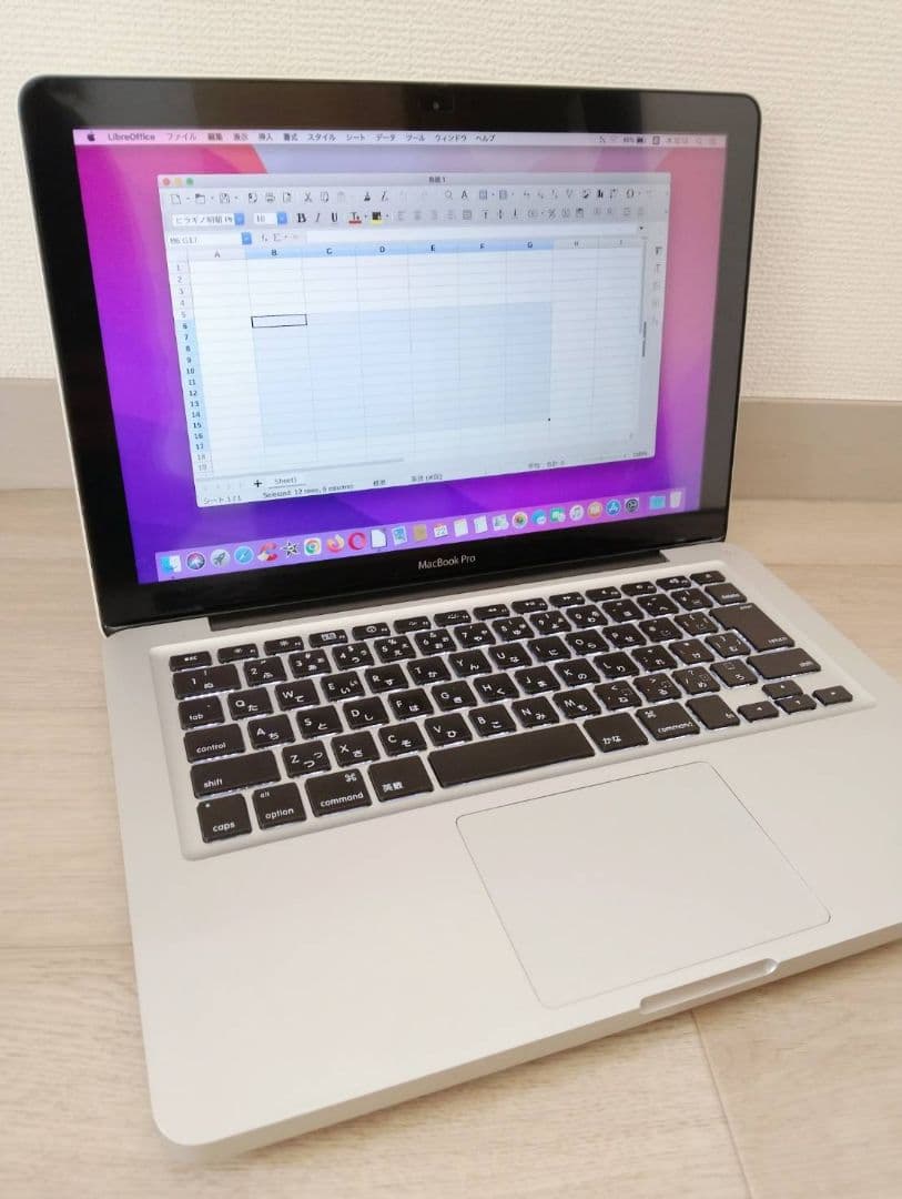【バッテリー新品・ディスプレイ交換済み】Apple MacBook Pro13