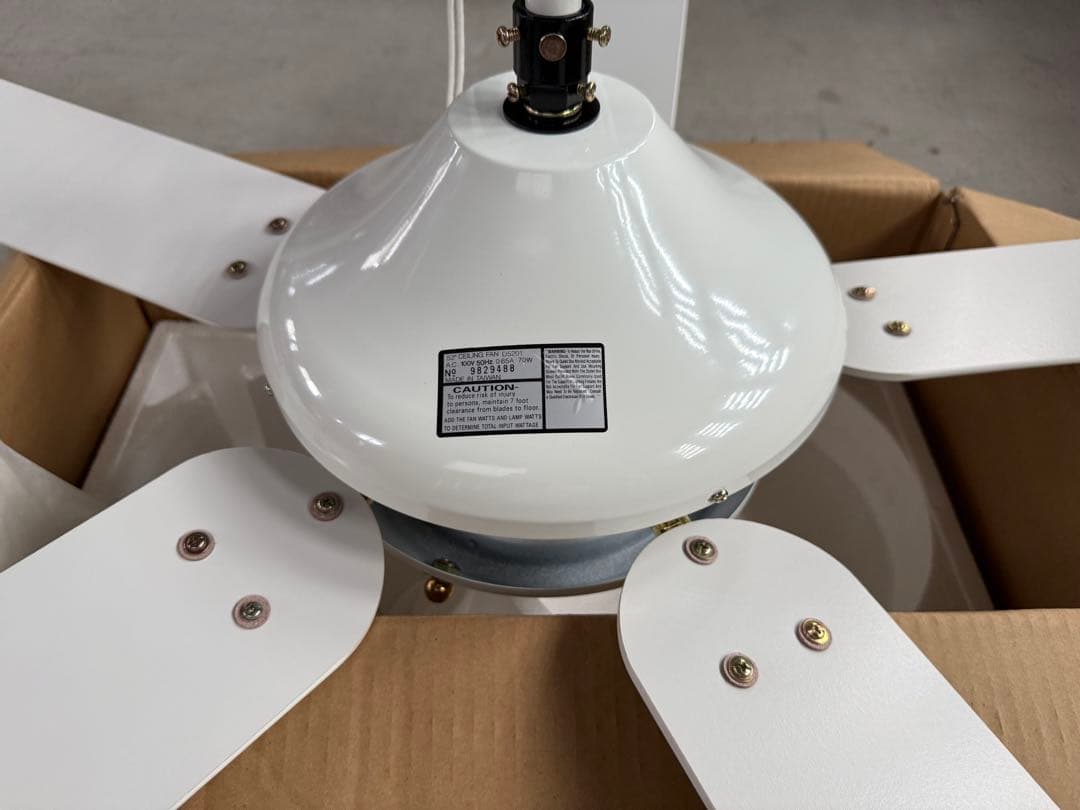 ホワイトシーリングファン 5枚ブレード