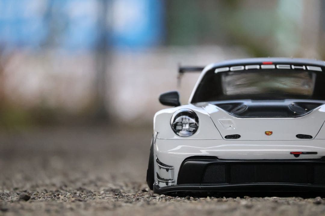 タミヤ 1/10 ポルシェ GT3 R (992) 未使用　実車塗料　ボディ