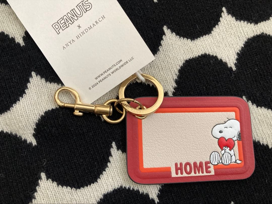 新品　アニヤハインドマーチ × スヌーピー　チャーム　キーホルダー