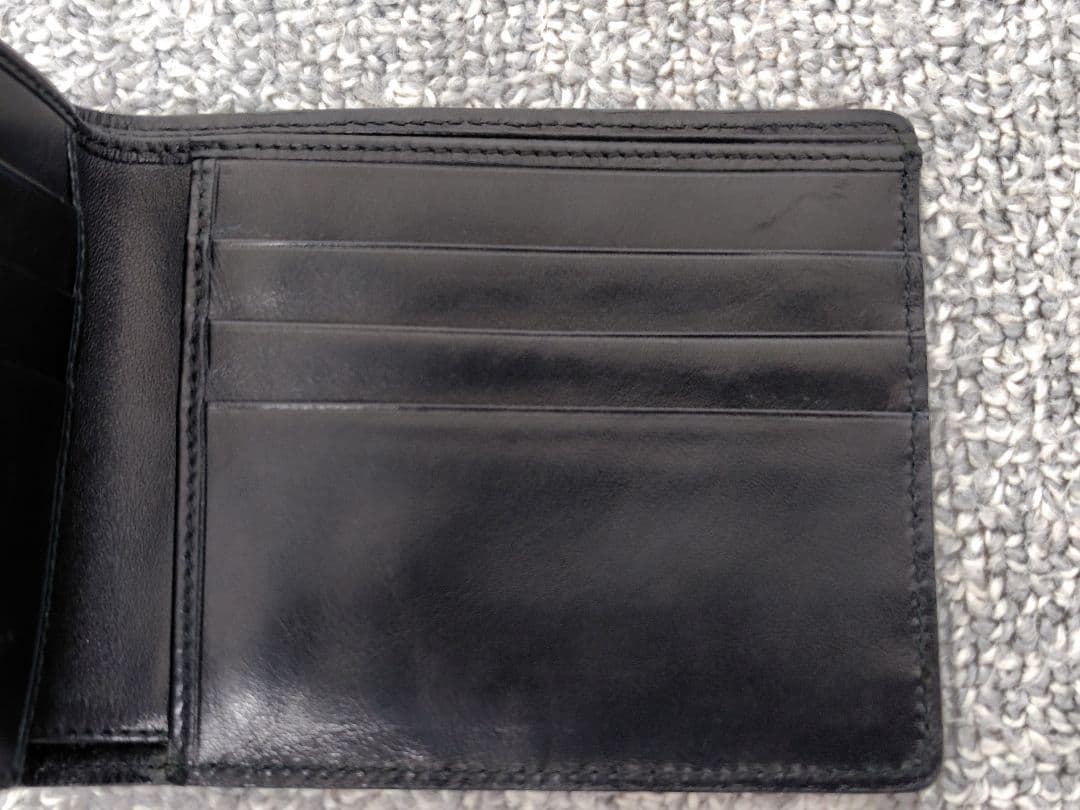 新品未使用 Salvatore Ferragamo 二つ折り財布 ブラック 箱付