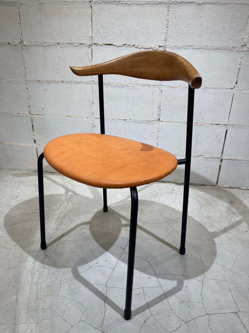 CRASH GATE クラッシュゲート　ダイニングチェア　本革　北欧スタイル