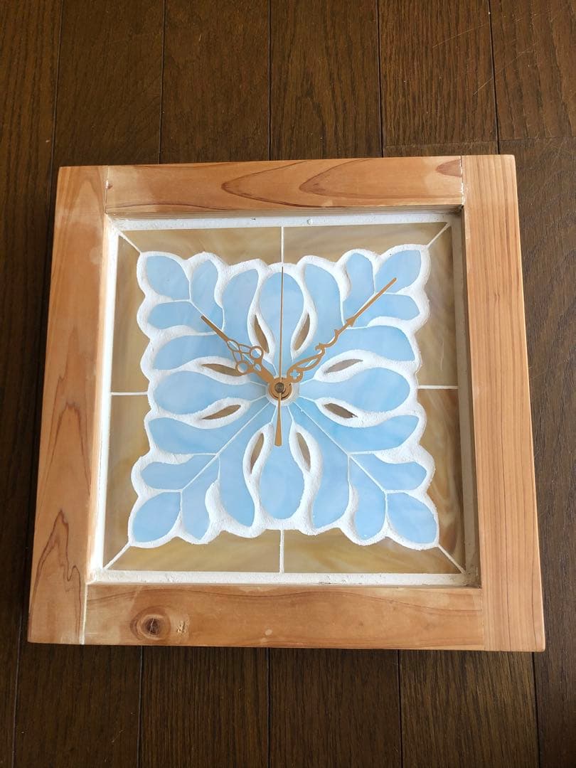 パンの木のステンドグラス掛け時計