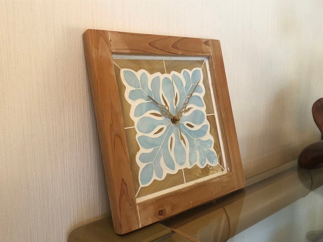 パンの木のステンドグラス掛け時計