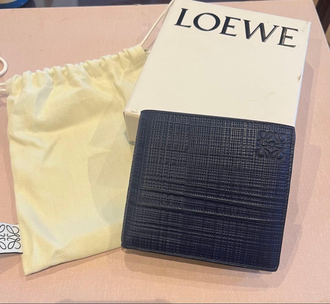 LOEWE ダークブルー 二つ折り財布