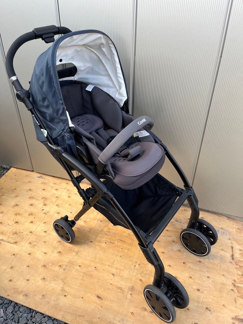 極美品✨コンビ　ベビーカー　AttO typeS　ネイビー　エッグショック