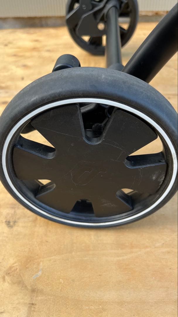 極美品✨コンビ　ベビーカー　AttO typeS　ネイビー　エッグショック