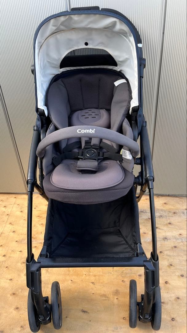 極美品✨コンビ　ベビーカー　AttO typeS　ネイビー　エッグショック