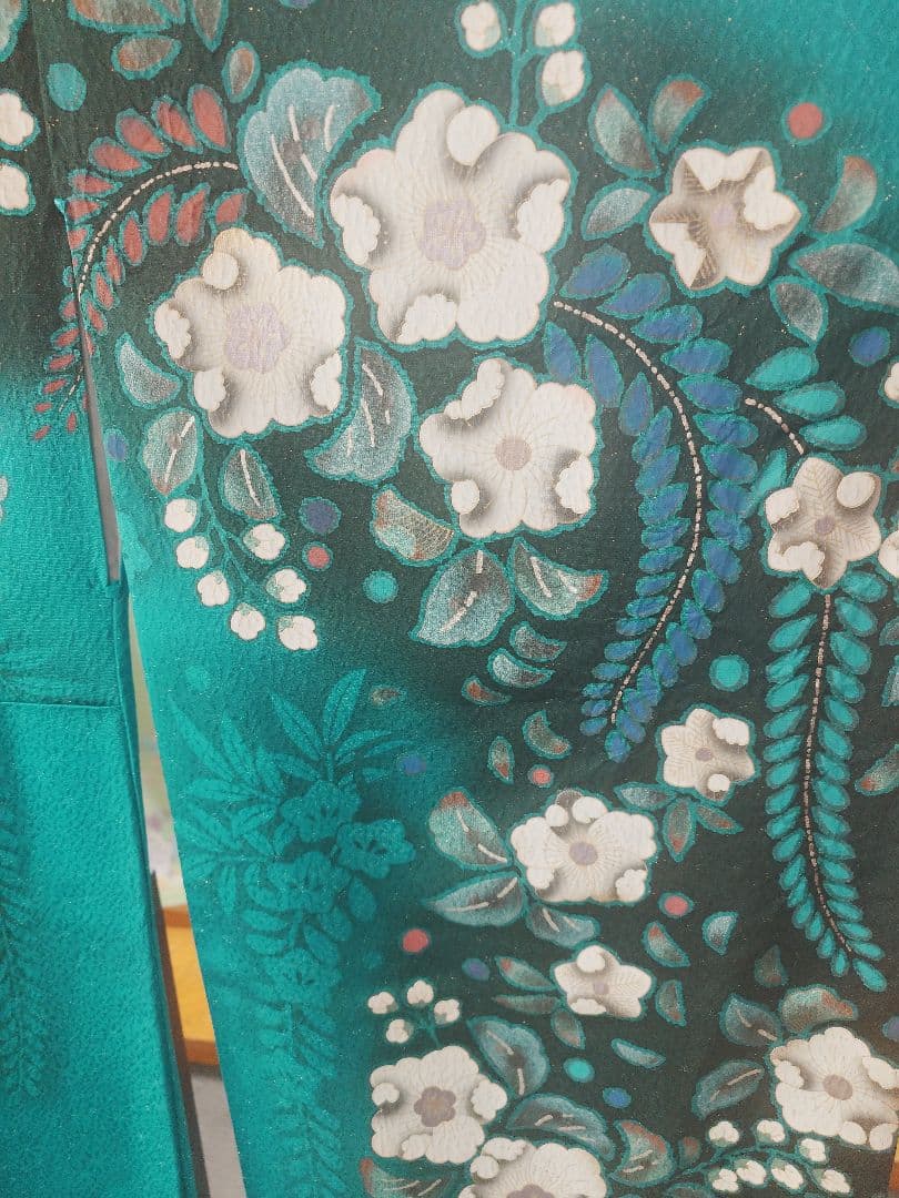 ターコイズ 花柄 振袖 着物