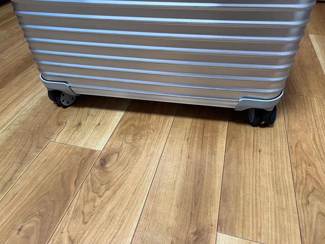 Rimowa オリジナルパイロットケース　シルバー