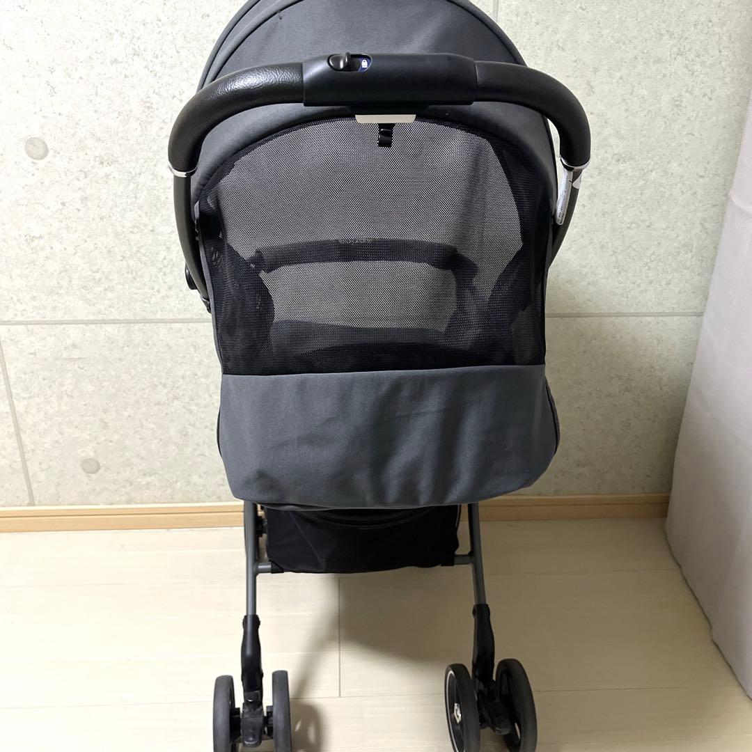 未使用級　極美品　Aprica アップリカ ベビーカー クルリー　A型 軽量