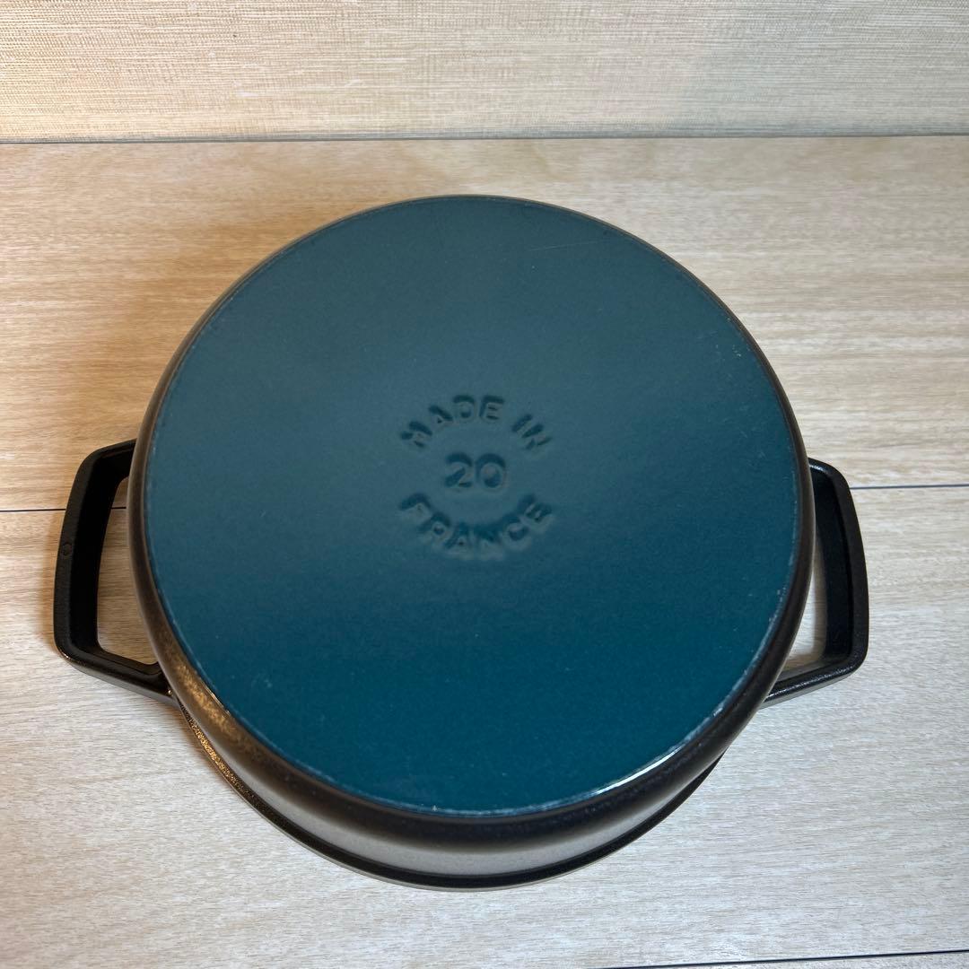 ストウブ　ココットラウンド 20cm 10cm ブラック　両手鍋　鍋