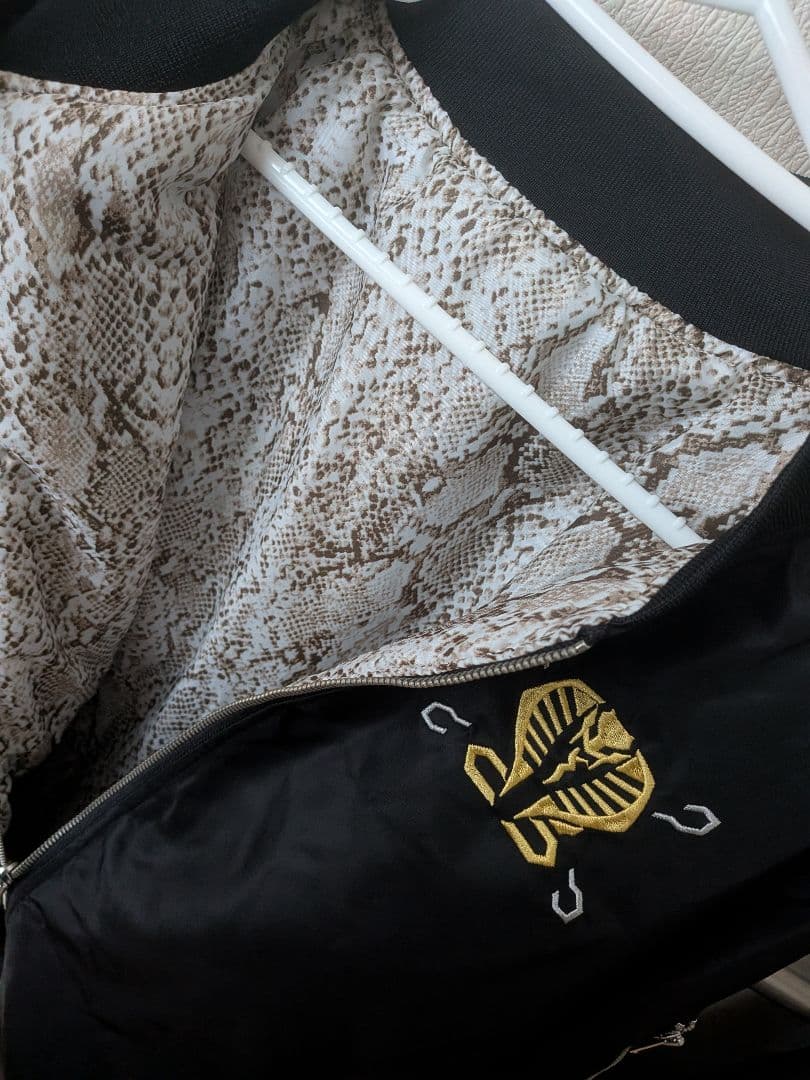 仮面ライダー龍騎 MA-1タイプジャケット 王蛇モデル