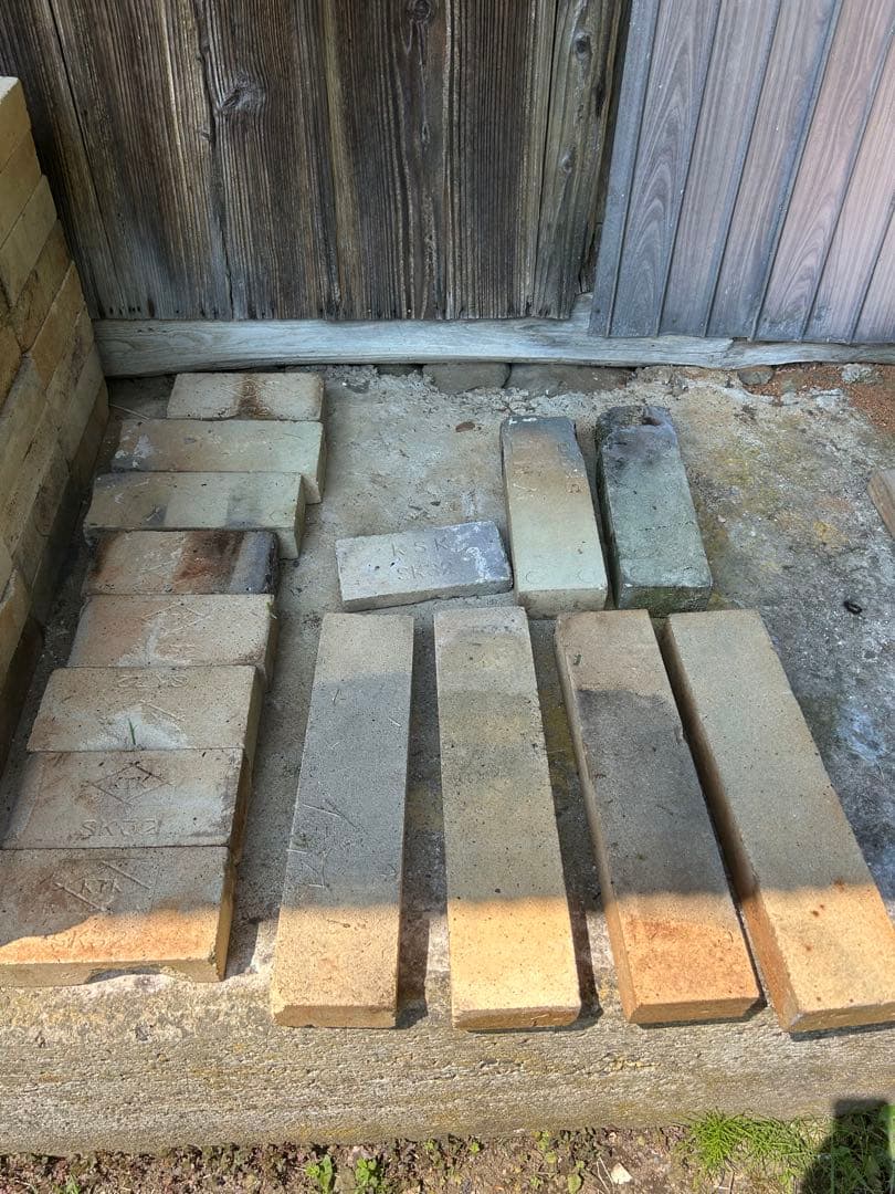 耐火レンガ　耐火煉瓦　DIY SK32 レンガ　ガーデニング