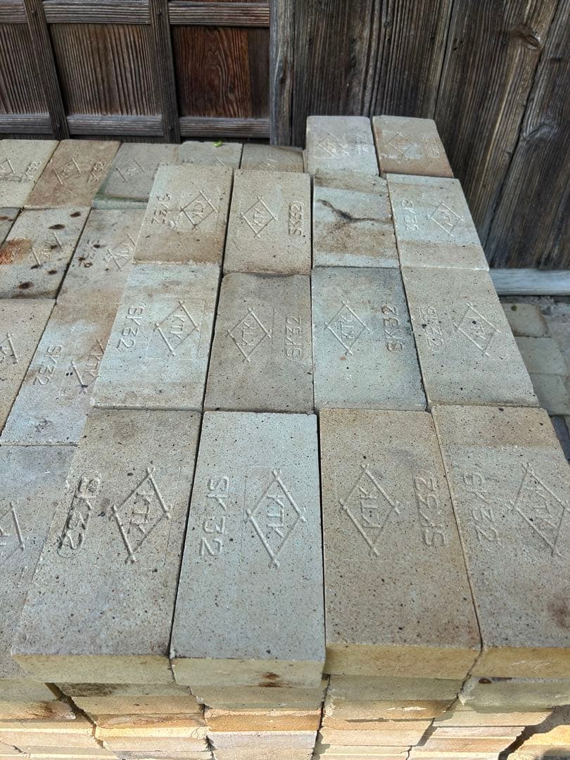 耐火レンガ　耐火煉瓦　DIY SK32 レンガ　ガーデニング