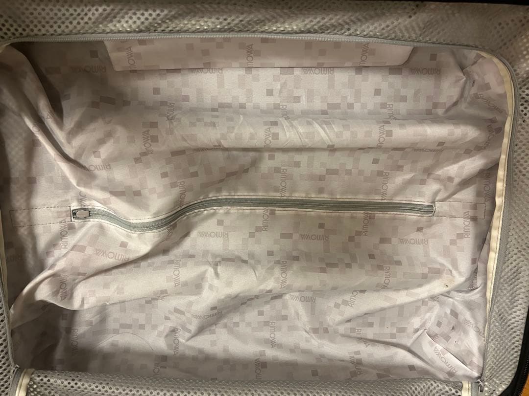 RIMOWA リモワ　サルサ エッセンシャル　キャビン　ブラウン　4輪