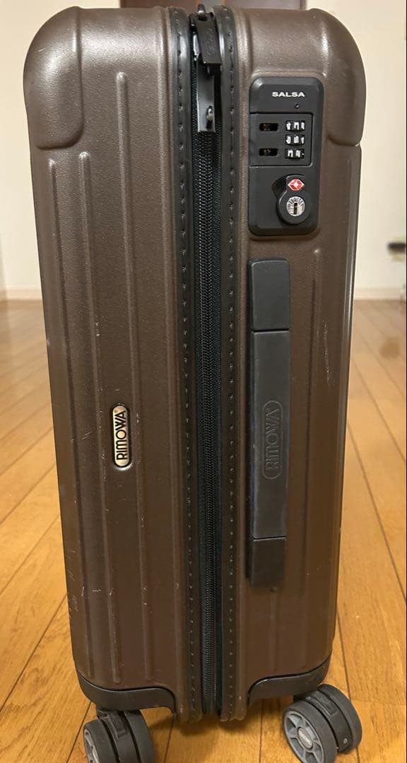 RIMOWA リモワ　サルサ エッセンシャル　キャビン　ブラウン　4輪