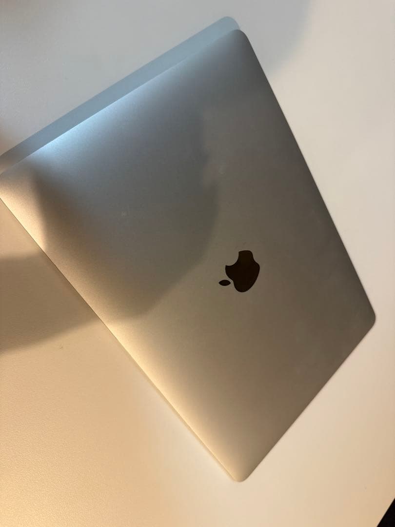 MacBook本体 Apple MacBook Air M1 512GB 8GB