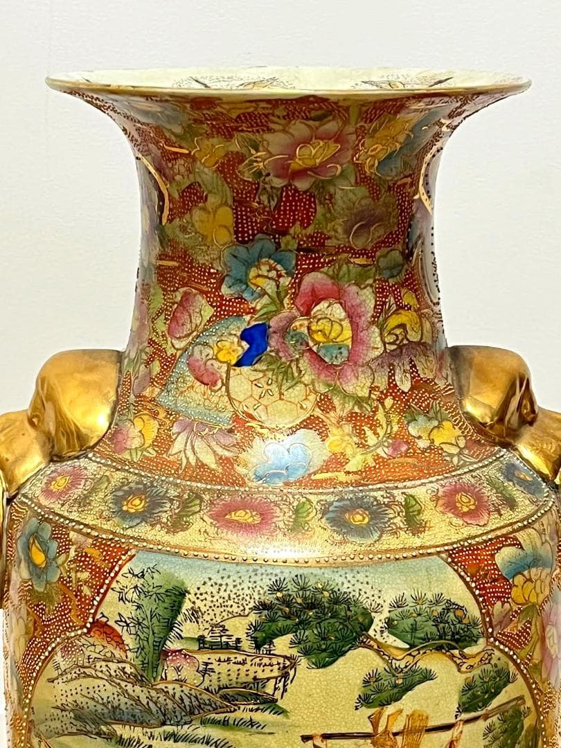 薩摩焼 大花瓶　鶴舞武士戦図　金彩耳双