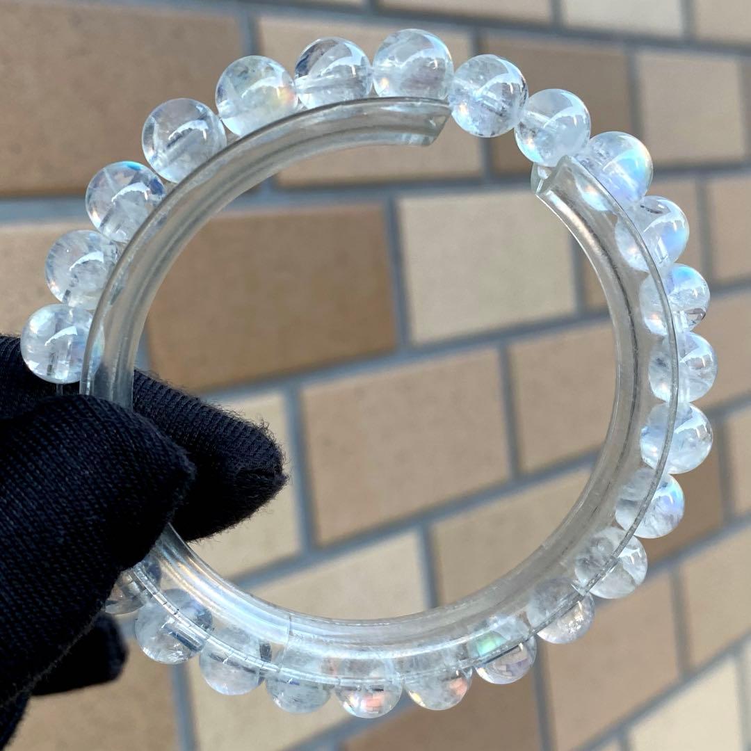 発色良好❣️マダガスカル産レインボームーンストーン7.0-7.3mmブレスレット