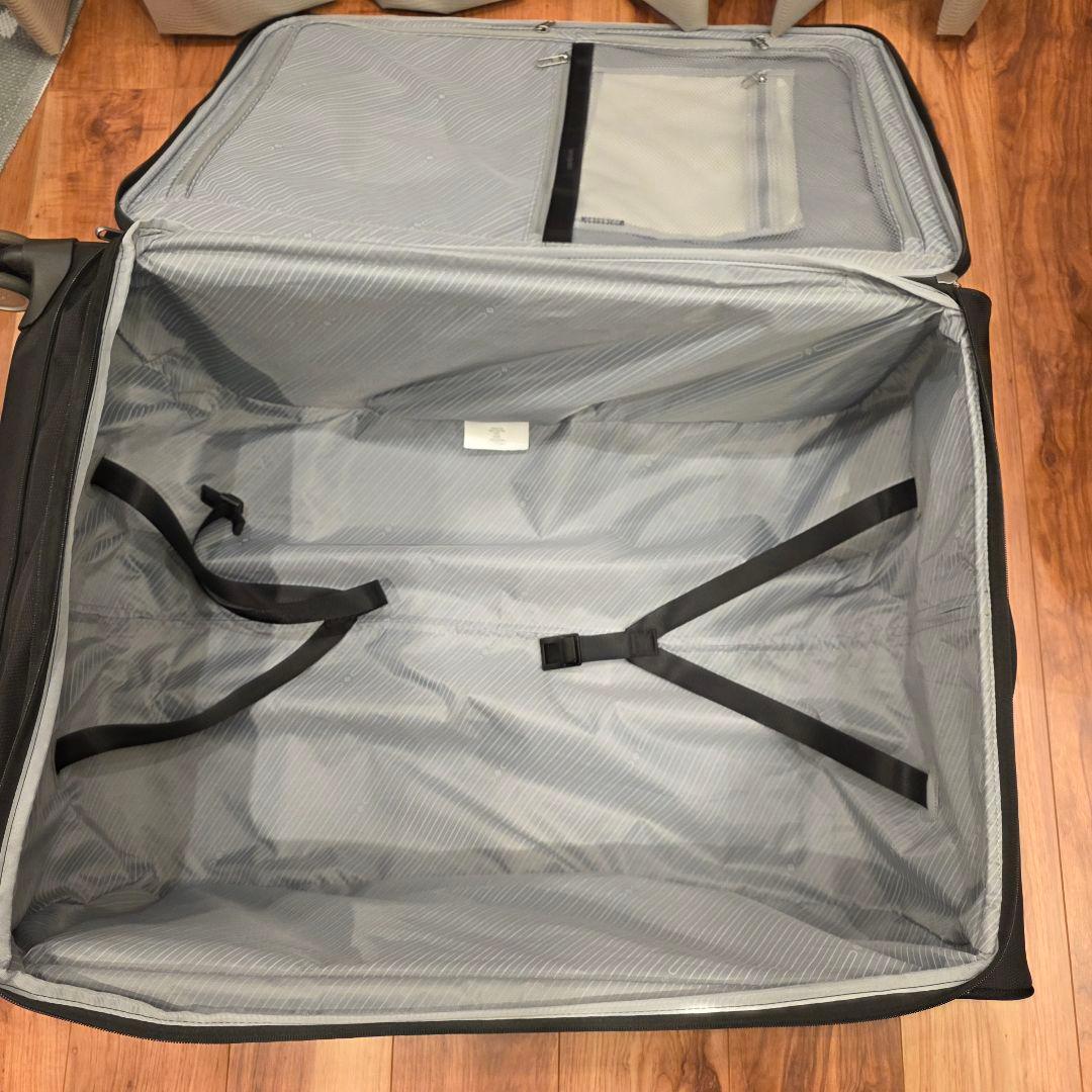 【１回使用美品】サムソナイト　アップリフトソフトサイドラージスピナー