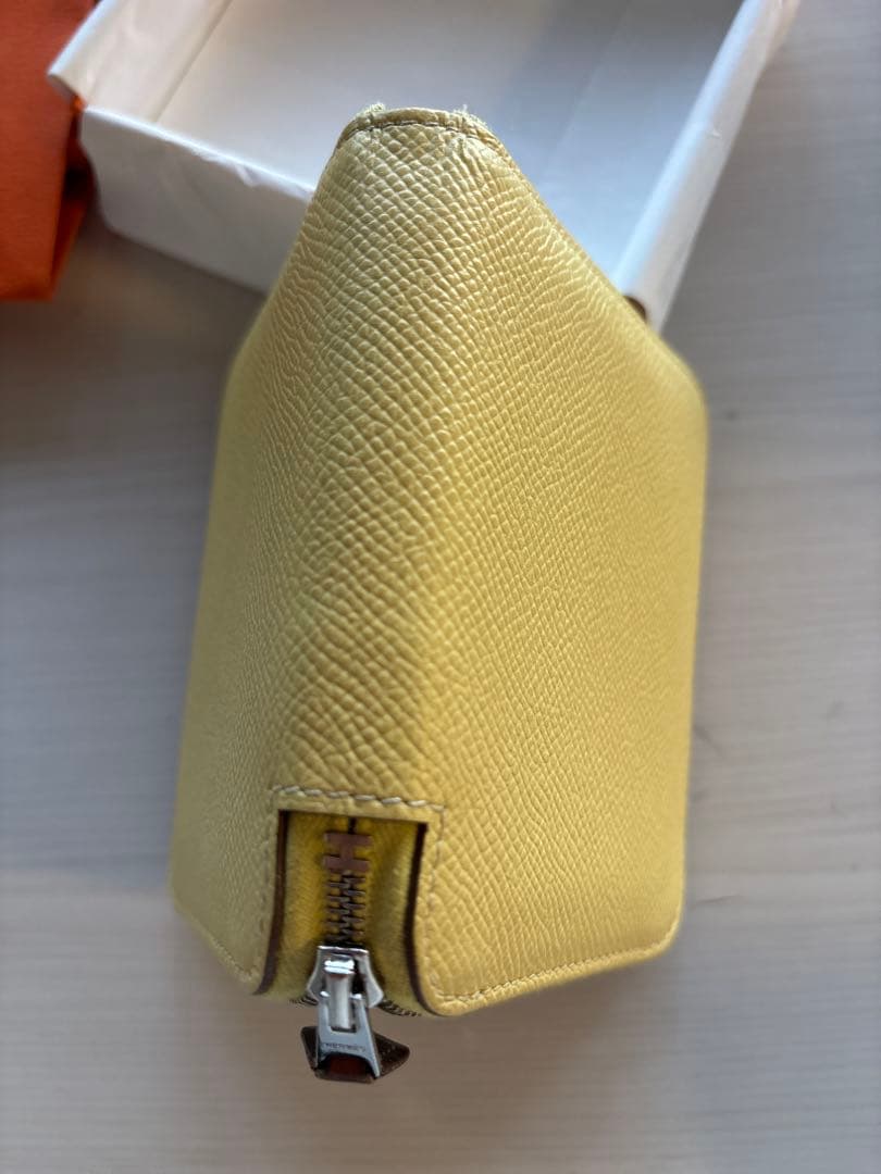 最終値下げ　 エルメス　シルクインコンパクト　イエロー