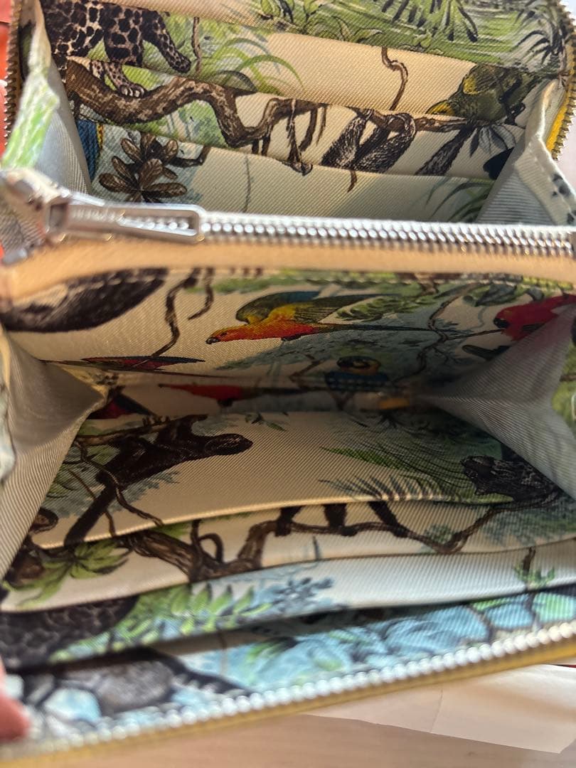 最終値下げ　 エルメス　シルクインコンパクト　イエロー