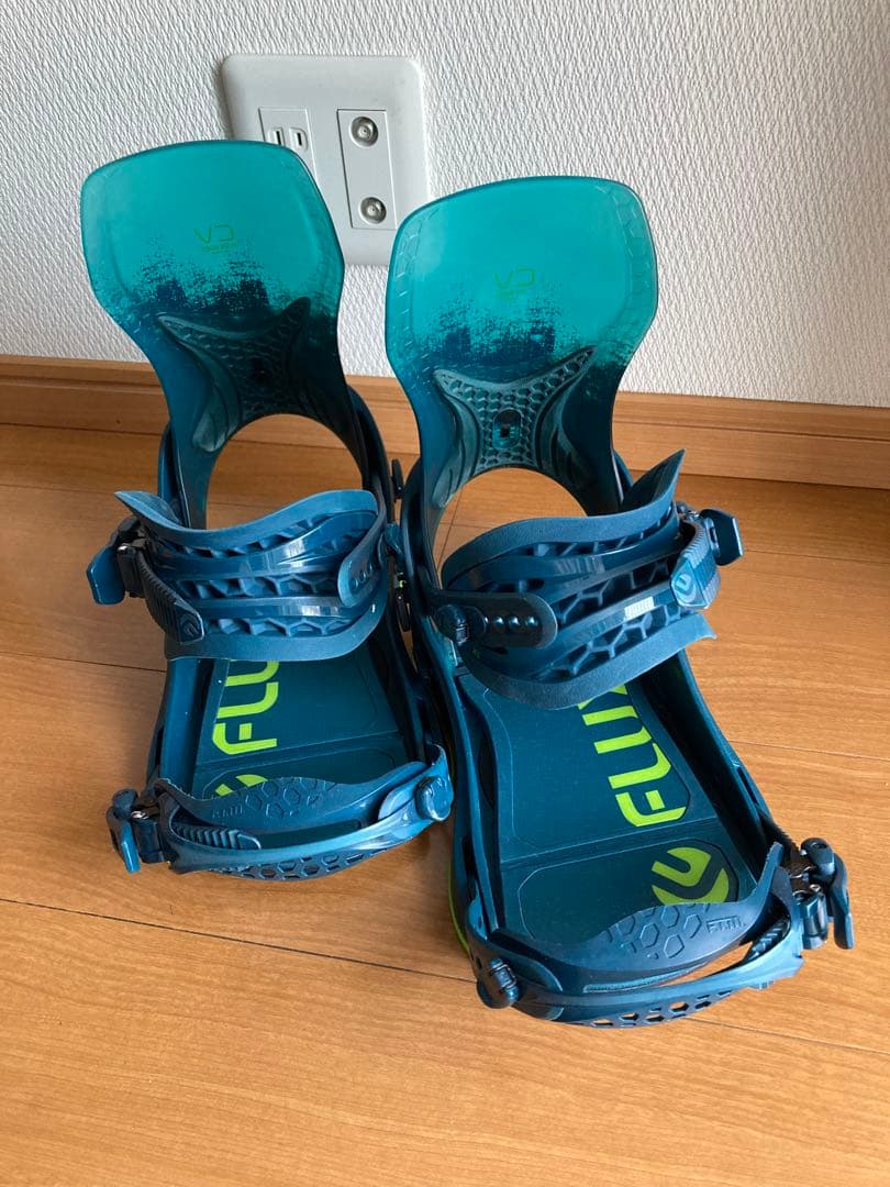 FLUX CV スノーボードビンディング