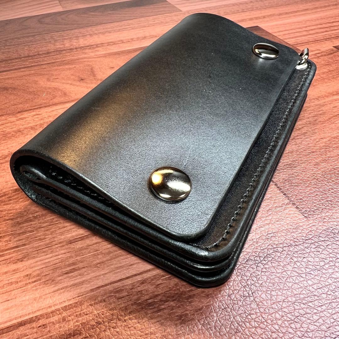 【トラッカーウォレットミドル 3層】ブラック 北米ステア シルバー YKK