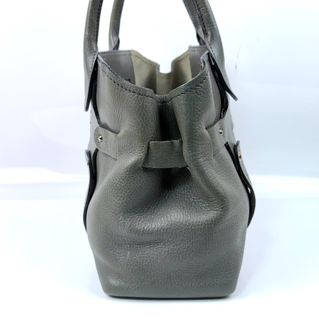 フェラガモ トートバッグ レザー ショルダー A4 肩掛け グレー