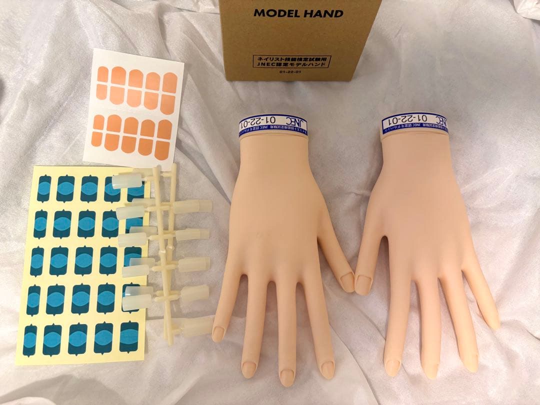 JNEC認定モデルハンドセット⭐︎骨折なし