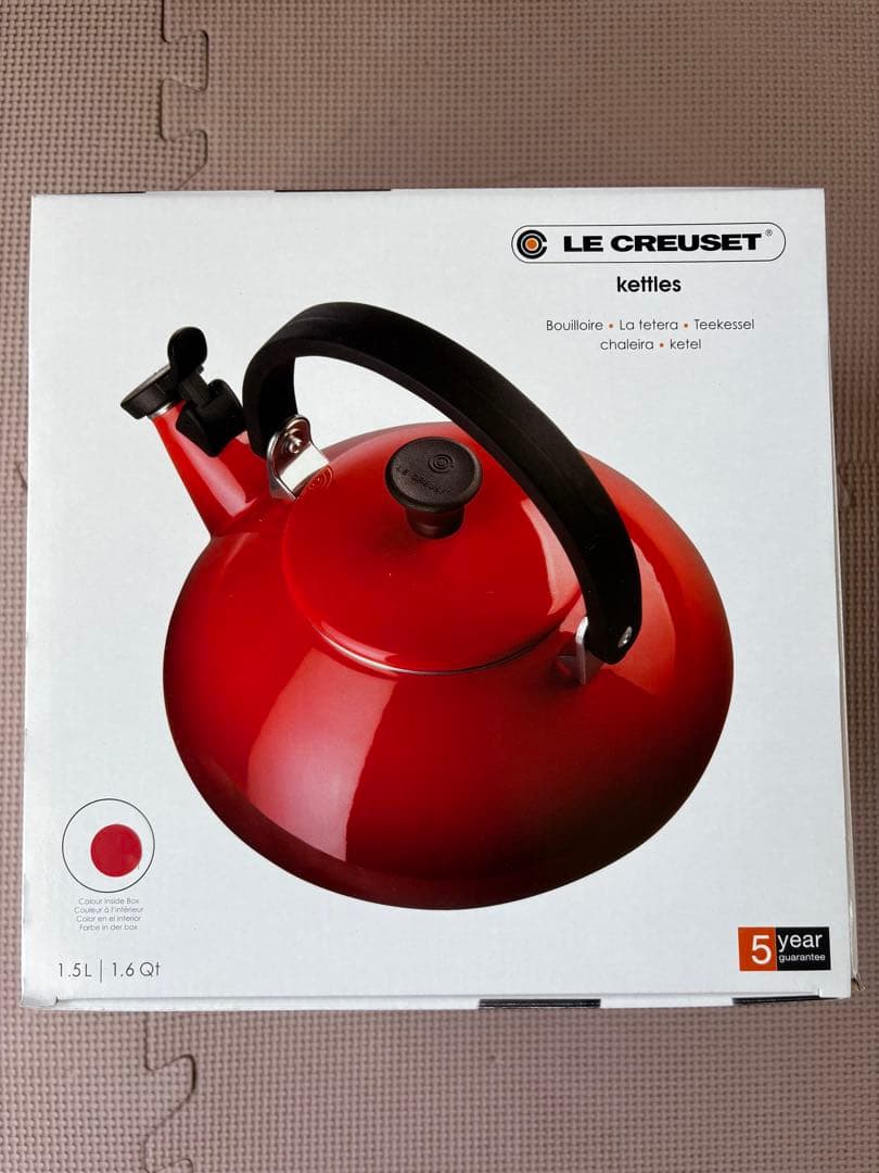やかん　【ほぼ新品】LE CREUSET ケトル【禅】赤　1.5L
