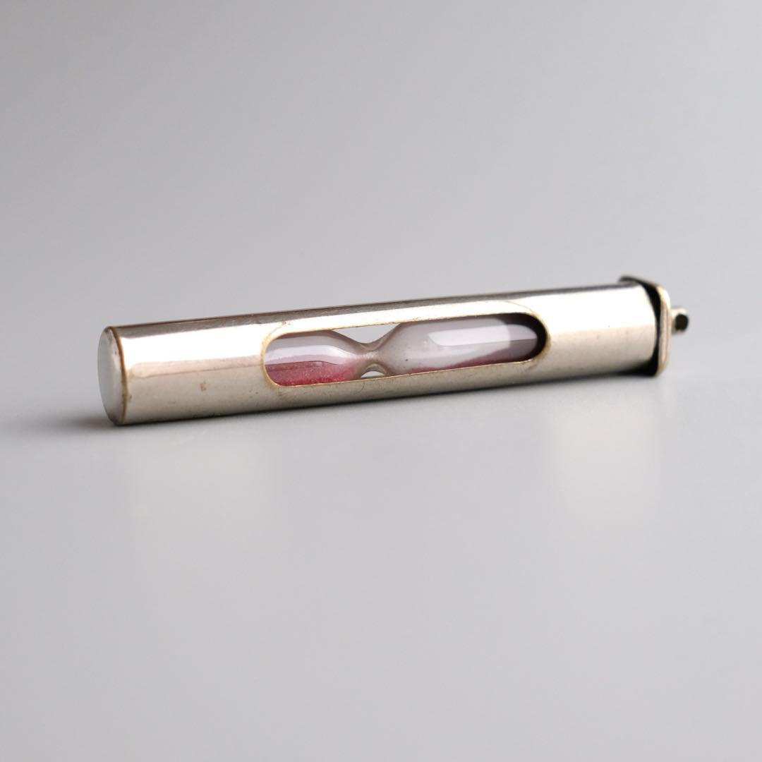 1940年前後ヨーロッパ製アンティークの砂時計ペンダント ロングネックレスとして