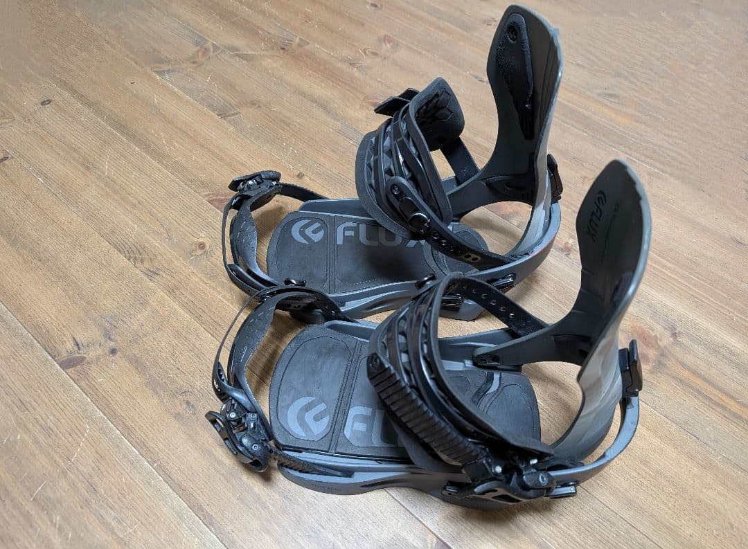 FLUX XF スノーボード ビンディング Mサイズ（ブラック/グレー）