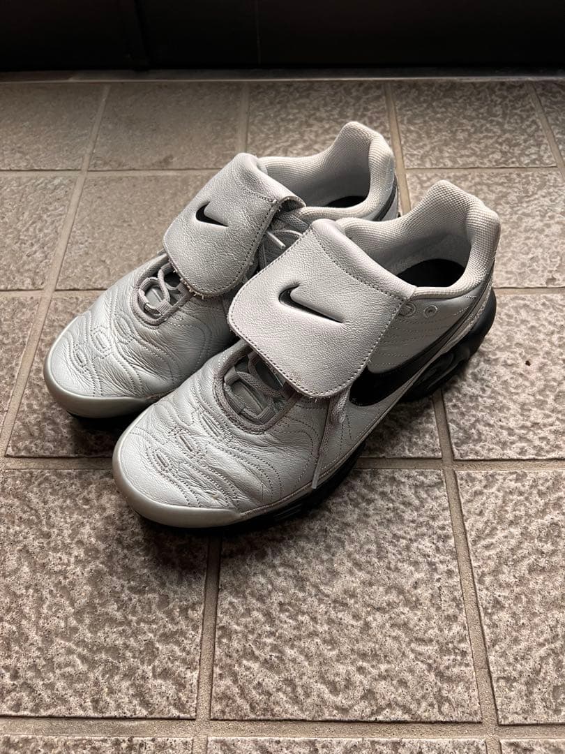 靴 NIKE AIR MAX PLUS TIEMPO WOLF GREY 27cm