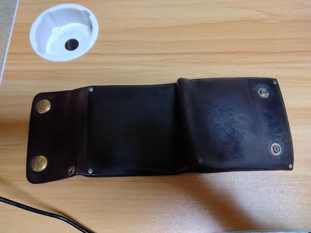 ラディアル　二つ折り　トラッカーウォレット　テンダーロイン　グラッドハンド