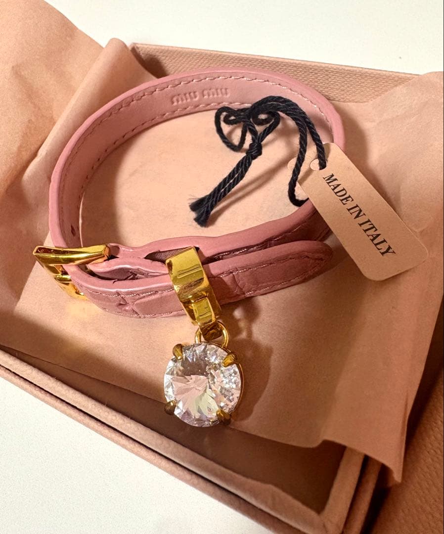 【新品未使用】正規品　miumiuミュウミュウ マドラスレザーブレスレット