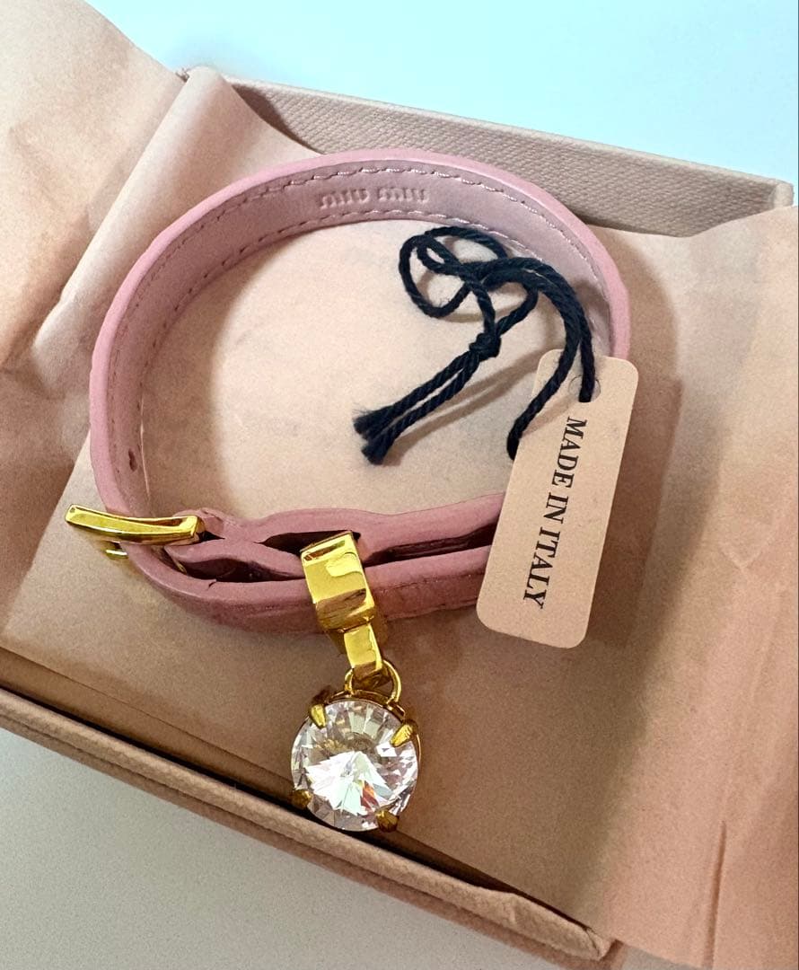 【新品未使用】正規品　miumiuミュウミュウ マドラスレザーブレスレット