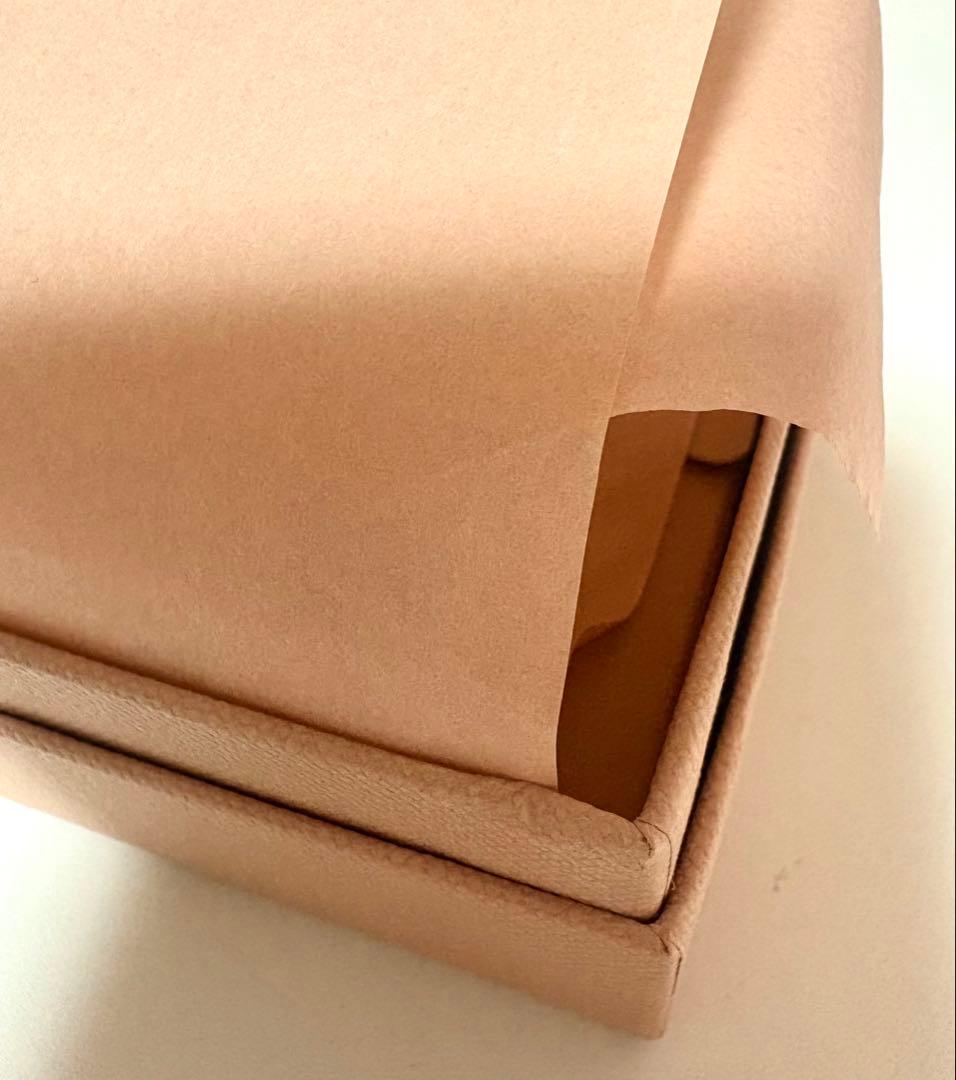 【新品未使用】正規品　miumiuミュウミュウ マドラスレザーブレスレット