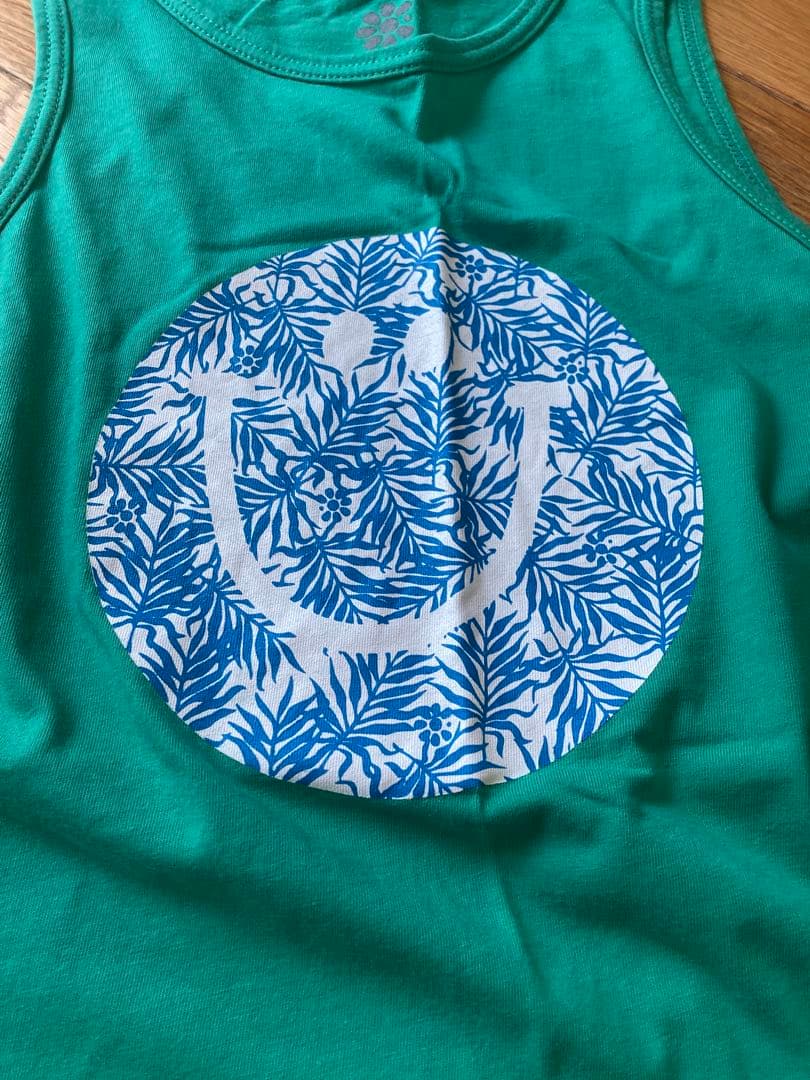 ⭐️クラップ♪( ´θ｀)緑タンクトップと葉柄レギンスセット