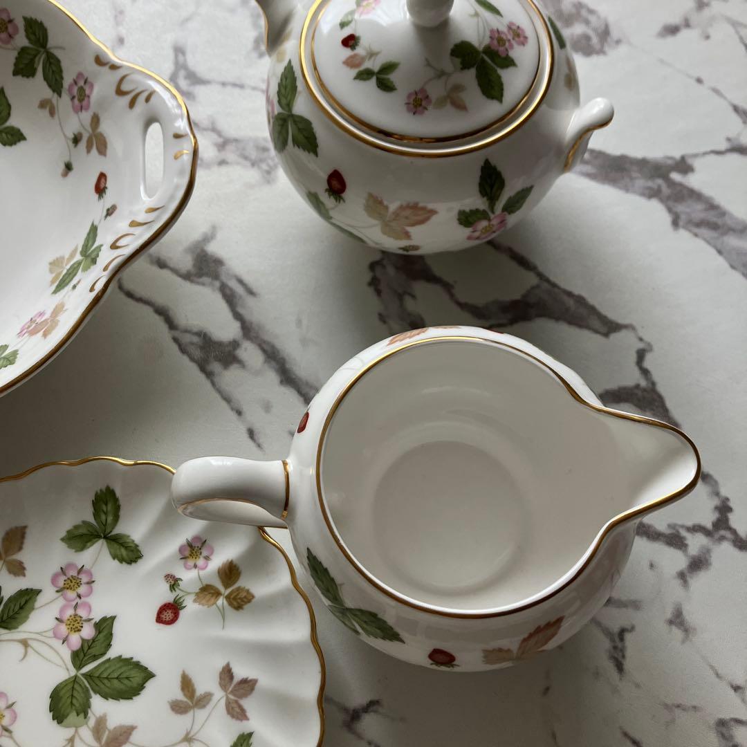 ウエッジウッド　ワイルドストロベリー