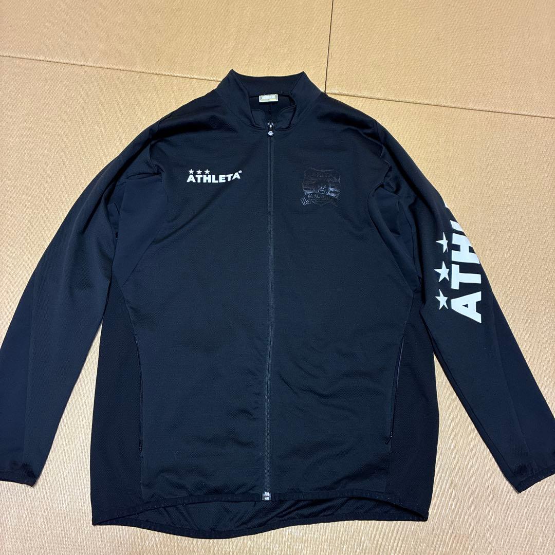 ブラウブリッツ秋田　トレーニングウェアセット　上サイズO 下サイズL 非売品